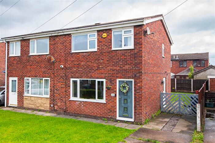 3 Bedroom Semi Detached House For Sale In Alpine Close, PR5