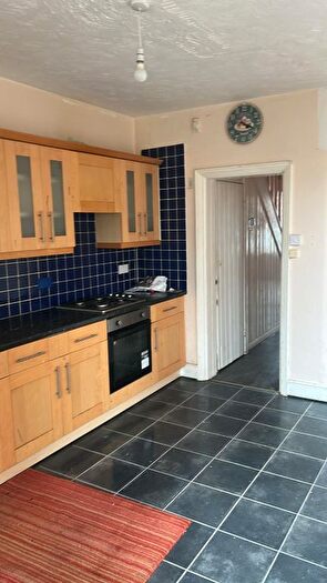 3 Bedroom Terraced House To Rent In Harrow Road, CO15