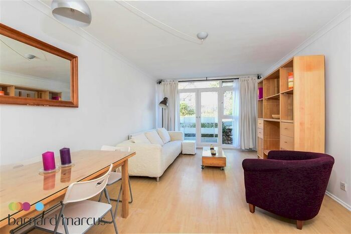 1 Bedroom Flat To Rent In Carlton Drive, London, SW15
