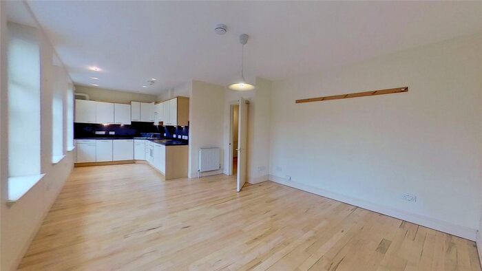 2 Bedroom Flat To Rent In Rose Street Lane North, Edinburgh, EH2