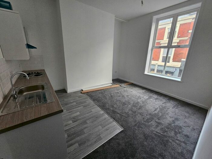 1 Bedroom Flat To Rent In Hardshaw Street, St. Helens, WA10