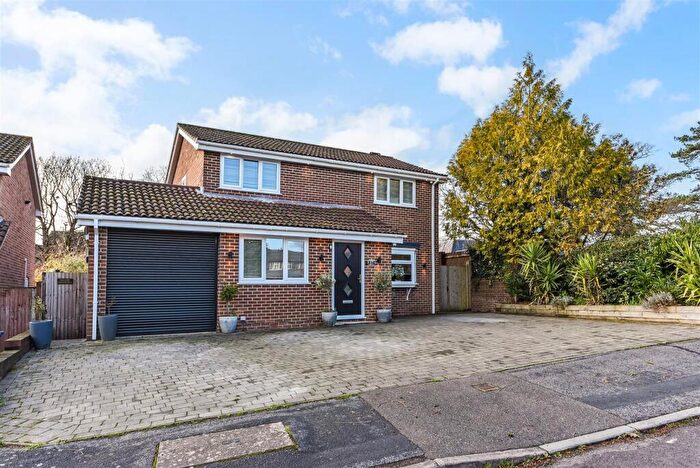 4 Bedroom Detached House For Sale In Bracken Heath, Waterlooville, PO7