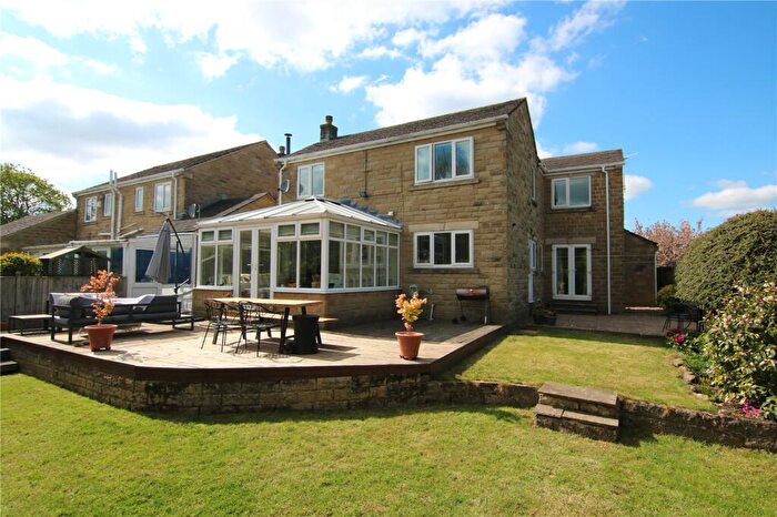 4 Bedroom Detached House For Sale In Westland Close, Cross Hills, BD20