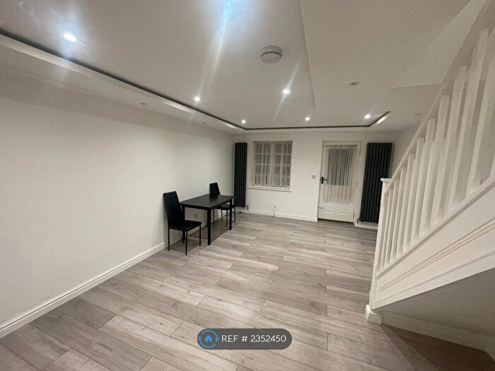 2 Bedroom Terraced House To Rent In Bernhart Close, Edgware, HA8