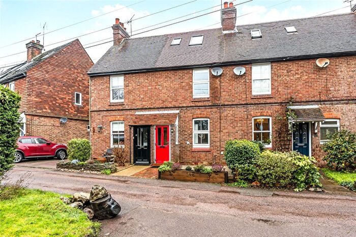 3 Bedroom Terraced House For Sale In Pounsley Road, Dunton Green, Sevenoaks, Kent, TN13