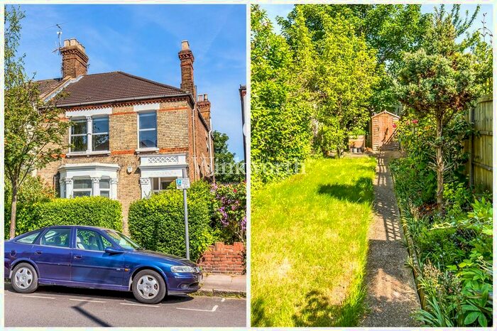 2 Bedroom Flat To Rent In The Avenue, First Floor Flat, N8