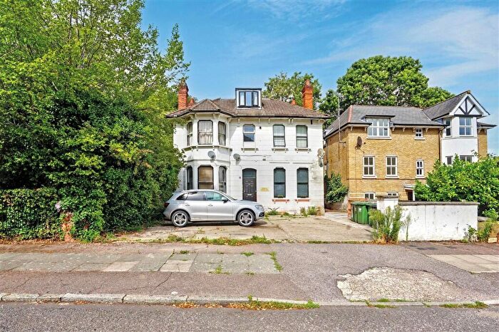 2 Bedroom Flat For Sale In Longton Avenue, Lewisham, SE26