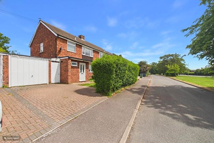 3 Bedroom Semi-Detached House To Rent In St. Audrey Lane, St. Ives, Cambridgeshire, PE27