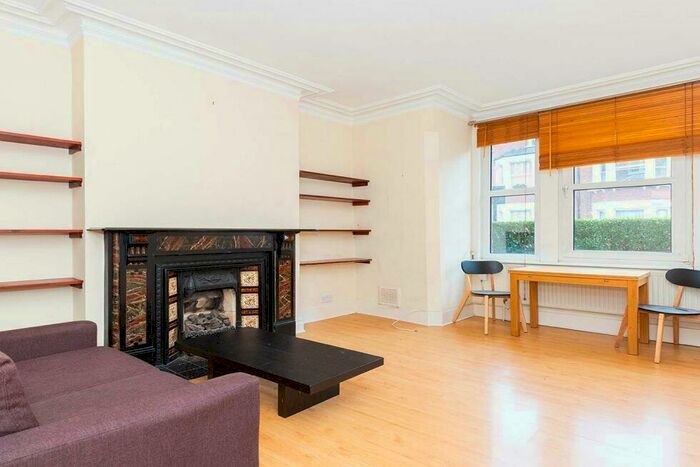 1 Bedroom Flat To Rent In Mackeson Road, Hampstead, NW3