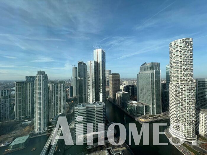 1 Bedroom Apartment For Sale In Luxury Apartment | Amory Tower | Canary Wharf |Amt, E14