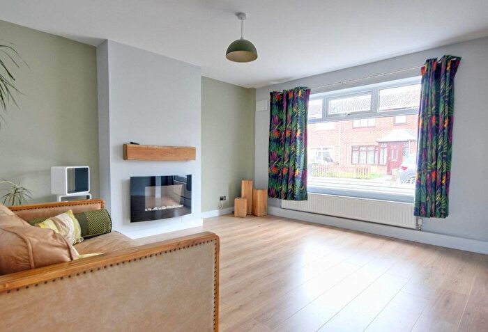 3 Bedroom Property To Rent In Grove Park, Beverley, HU17