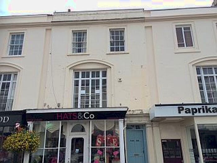 3 Bedroom Flat To Rent In Regent Street, Leamington Spa, CV32