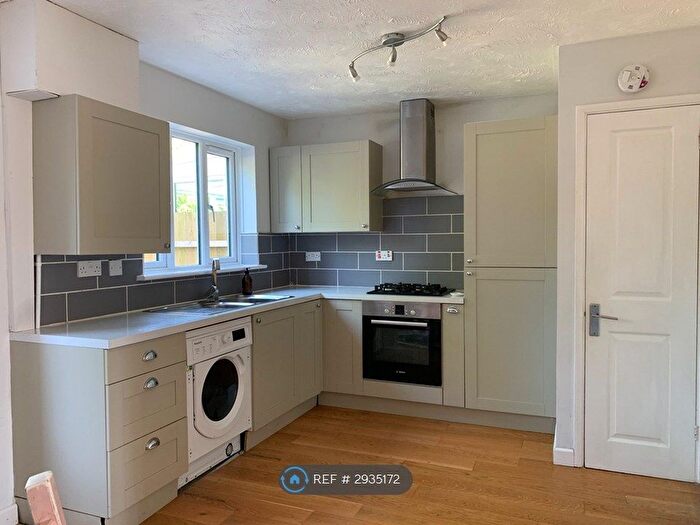 3 Bedroom Terraced House To Rent In Hayfield, Marshfield, Chippenham, SN14