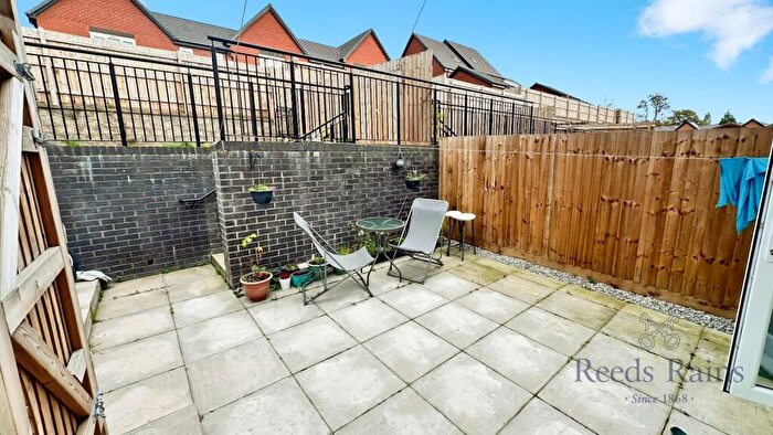 2 Bedroom Semi-Detached House For Sale In St. Peters Way, Stoke-on-Trent, Staffordshire, ST4