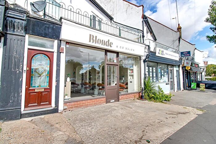 1 Bedroom Flat For Sale In Hamstel Road, Southend-On-Sea, SS2