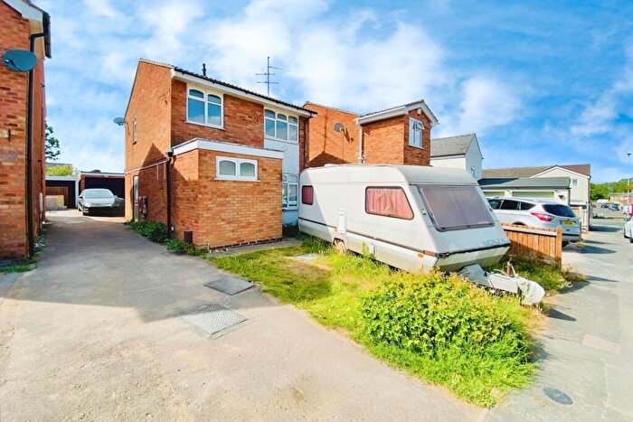 3 Bedroom Detached House For Sale In Beech Drive, Syston, LE7