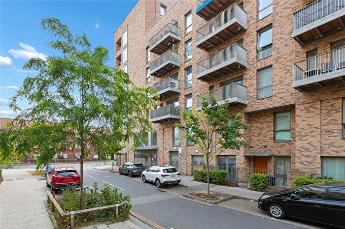 2 Bedroom Apartment For Sale In Lariat Court, Ketch Street, Barking, IG11