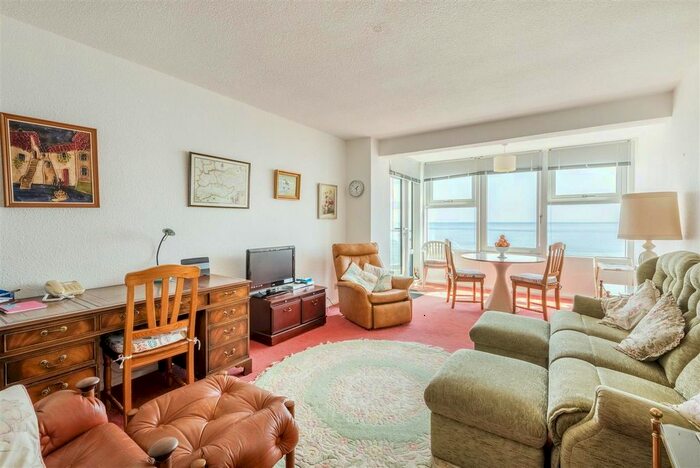 2 Bedroom Flat For Sale In "Channings, " Kingsway, Hove, BN3