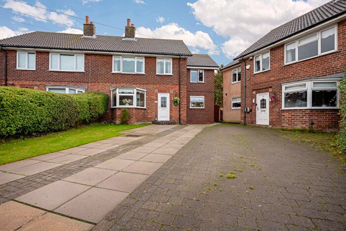 4 Bedroom Semi Detached House For Sale In Sumner Avenue, Haskayne, L39