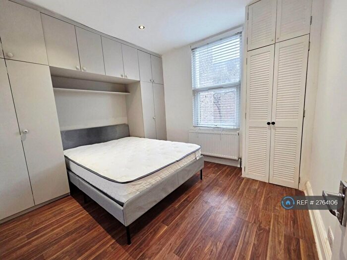 1 Bedroom Flat To Rent In Coborn Road, London, E3