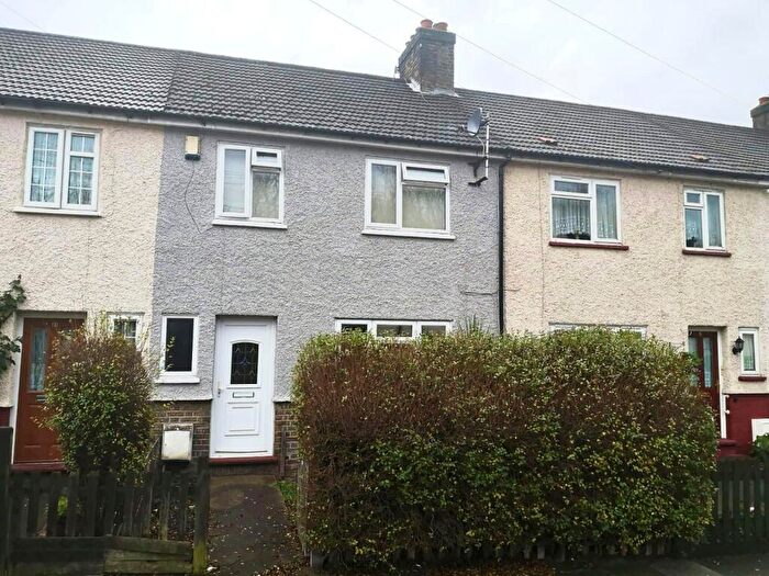 3 Bedroom Terraced House To Rent In Pound Park Road, Charlton, SE7