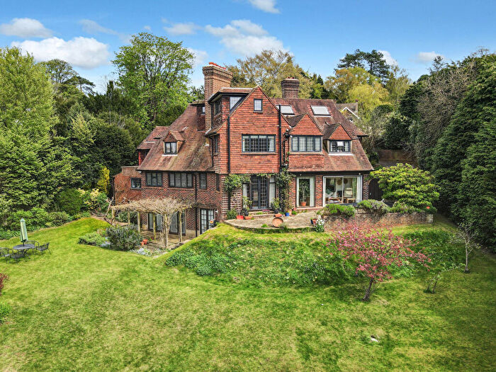 6 Bedroom Detached House For Sale In Harestone Hill, Caterham, CR3