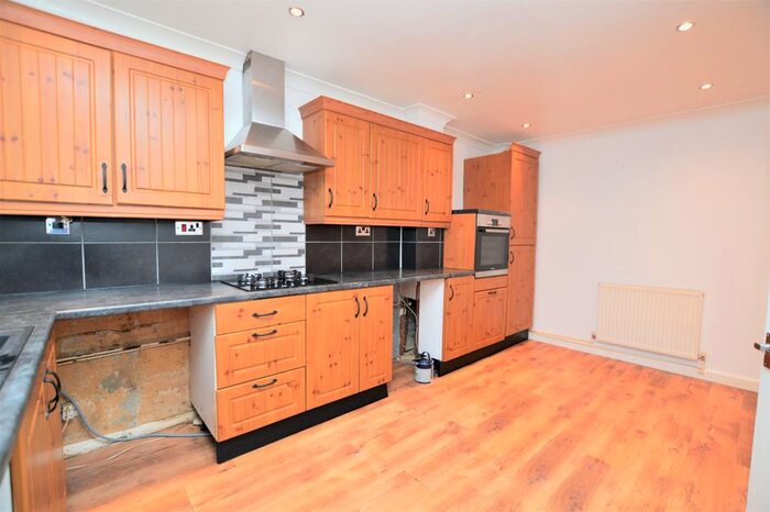 3 Bedroom Terraced House To Rent In William Avenue, Margate, CT9