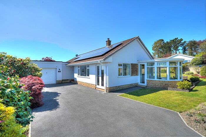 3 Bedroom Bungalow To Rent In Raleigh Park, South Molton, EX36