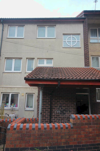 3 Bedroom Flat To Rent In Oxton Way, Leeds, LS9