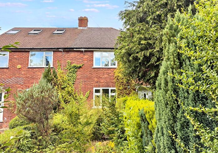 3 Bedroom End Of Terrace House For Sale In Rowley Lane, Borehamwood, Hertfordshire, WD6