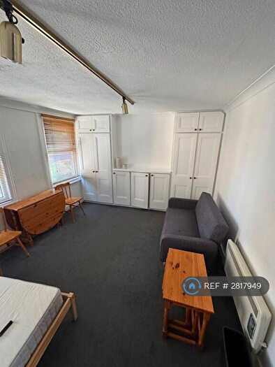 Studio To Rent In Whitecross St, London, EC1Y