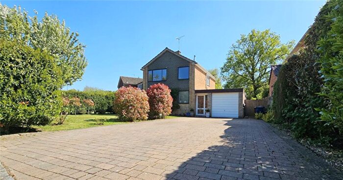 4 Bedroom Detached House For Sale In Silver Birches Way, Elstead, Godalming, Surrey, GU8
