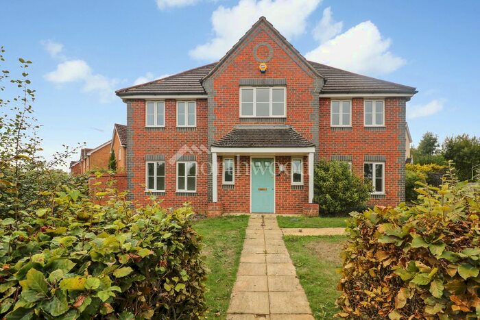 5 Bedroom Detached House To Rent In Lodge Wood Drive, Orchard Heights, Ashford, TN25