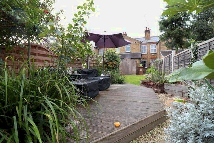2 Bedroom Terraced House To Rent In Nursery Road, Chelmsford, CM2