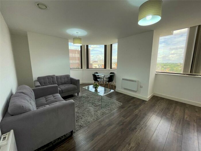 2 Bedroom Apartment To Rent In Broadway Residences, Broad Street, Birmingham, West Midlands, B15