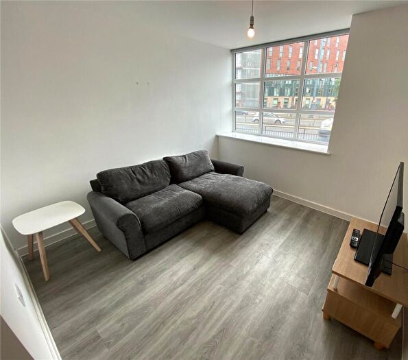 3 Bedroom Apartment To Rent In East Point, East Street, Leeds, West Yorkshire, LS9