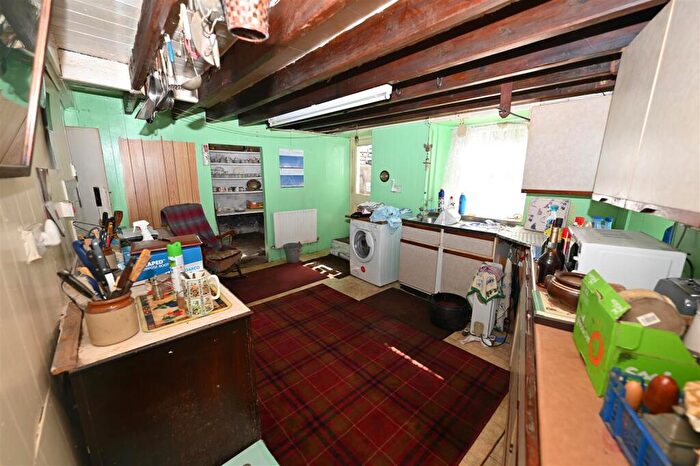 4 Bedroom Detached House For Sale In Thornton Rust, Leyburn, DL8