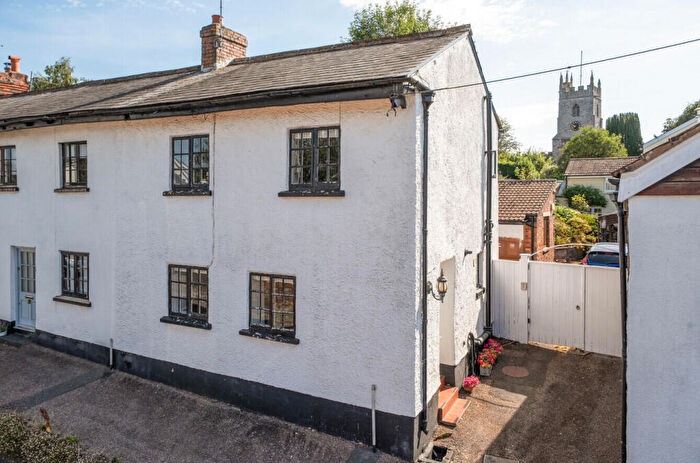2 Bedroom House For Sale In Newcourt Road, Silverton, Exeter, EX5