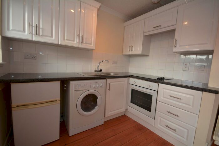 Studio To Rent In Hilton Court, Inverness, IV2