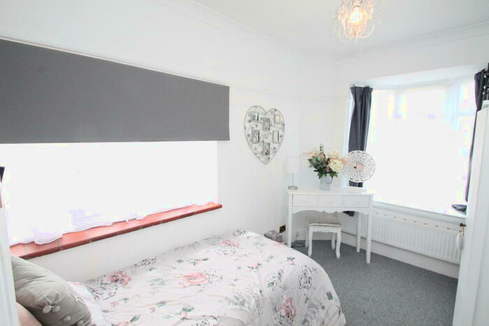 3 Bedroom Chalet To Rent In Marlborough Park Avenue, Sidcup, DA15