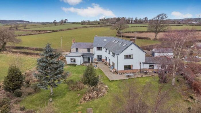 6 Bedroom Detached House For Sale In Waen Isa Lane, Babell, Holywell, Clwyd, CH8