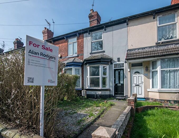 3 Bedroom Terraced House For Sale In Bushbury Lane, Wolverhampton, WV10