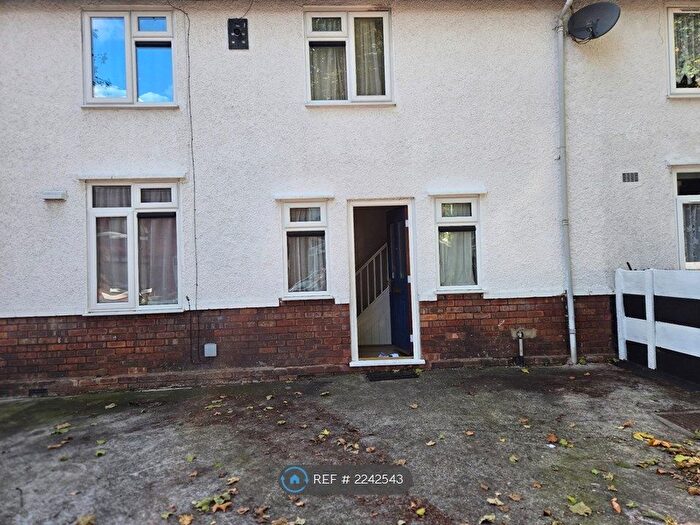 3 Bedroom Terraced House To Rent In Haskell Street, Walsall, WS1