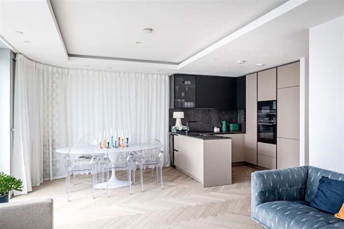 2 Bedroom Flat For Sale In Gloucester Place, Brighton, BN1