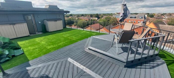 2 Bedroom Flat To Rent In Windsor Road, Slough, SL1