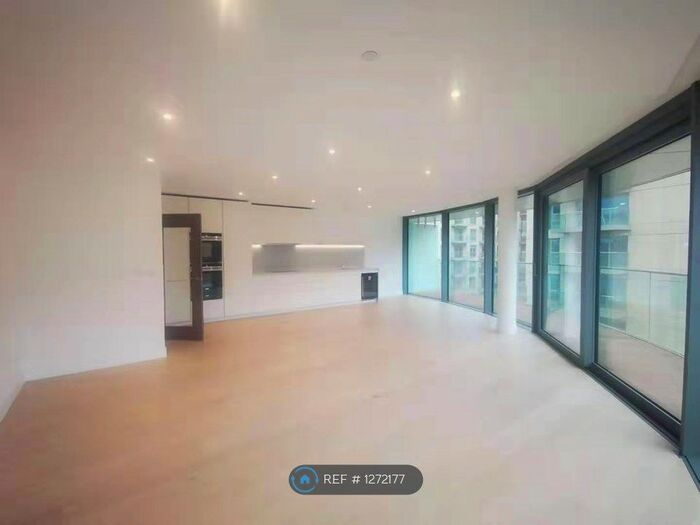 2 Bedroom Flat To Rent In Parr's Way, London, W6