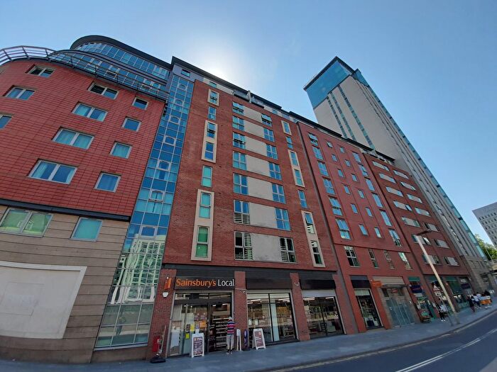 2 Bedroom Flat To Rent In Navigation Street, Birmingham, B5