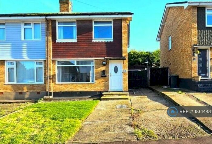 3 Bedroom Semi-Detached House To Rent In Little Hays, Leigh On Sea, SS9