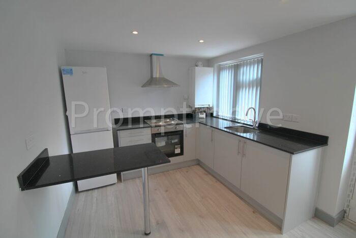 1 Bedroom Property To Rent In Eaton Green Road, Luton, LU2