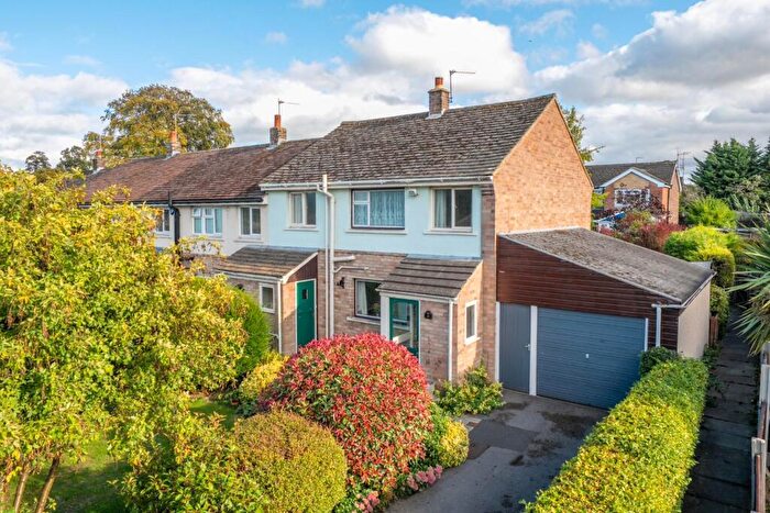 3 Bedroom End Of Terrace House For Sale In Holly Road, Boston Spa, Wetherby, LS23